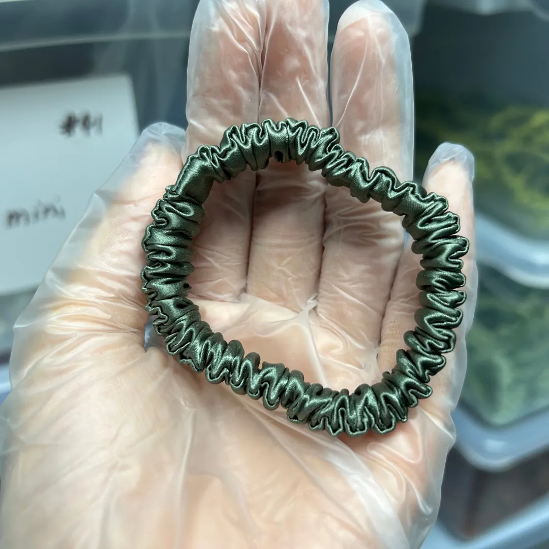 Deep Bean Green silk scrunchies mini